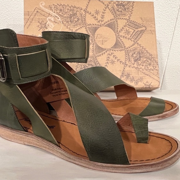 Free People Vale Boot sandals strapy soft designs With buckle closure on… - Picture 7 of 15